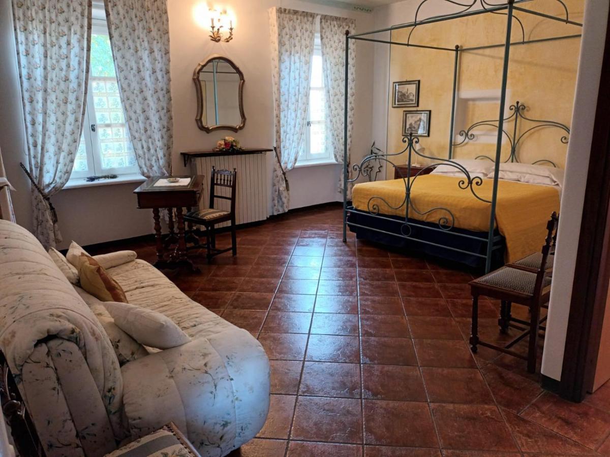 Guest House La Carolina Tigliole Bagian luar foto